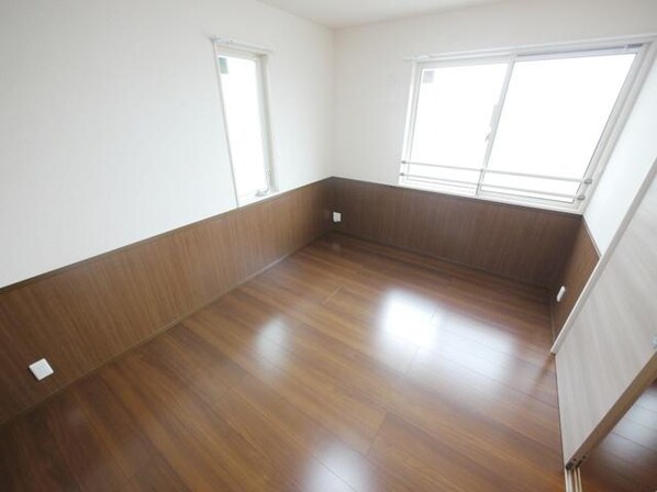 アストンガーデンの物件内観写真